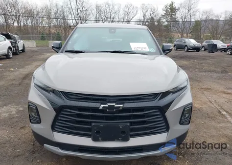 2021 Chevrolet Blazer Awd 2Lt z USA, uszkodzony, nr VIN 3GNKBHR48MS559910
